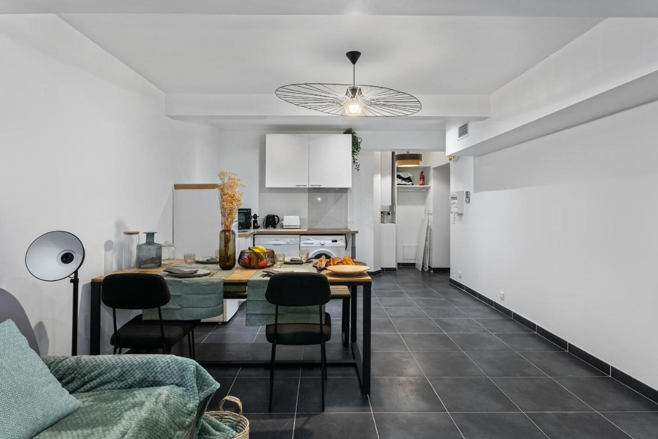 Saint Charles Apartments Montpellier Buitenkant foto